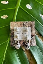 Load image into Gallery viewer, Hebrew and Cone shell earrings